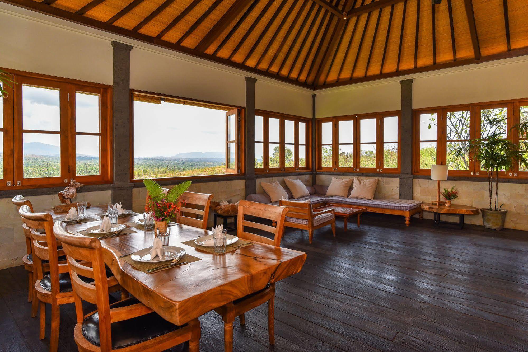 Sumberkima Hill Private Villa Retreat 佩母得兰 外观 照片